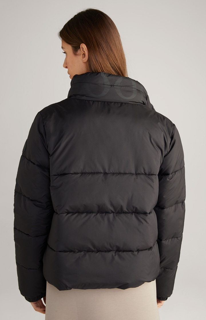 Steppjacke in Schwarz