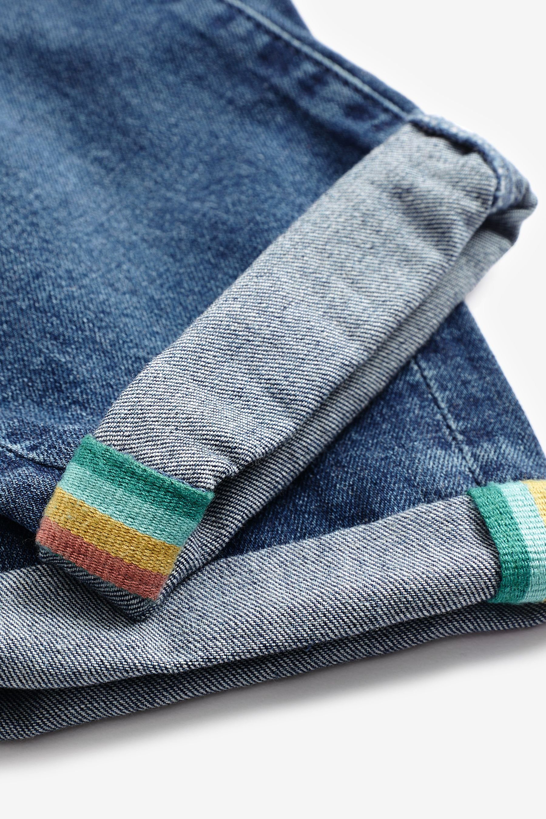 Next Schlupfjeans Schlupfjeans mit Zug-Motiv (1-tlg)