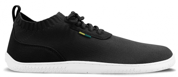 BeLenka |a ~ Stride ~ Black & White