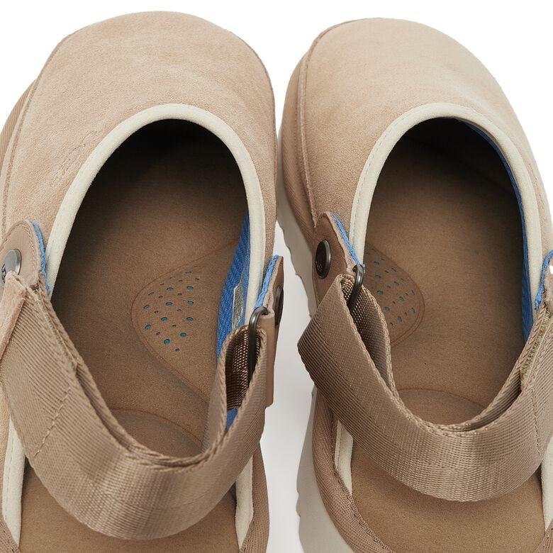 UGG Goldencoast Clog sand/santorini
