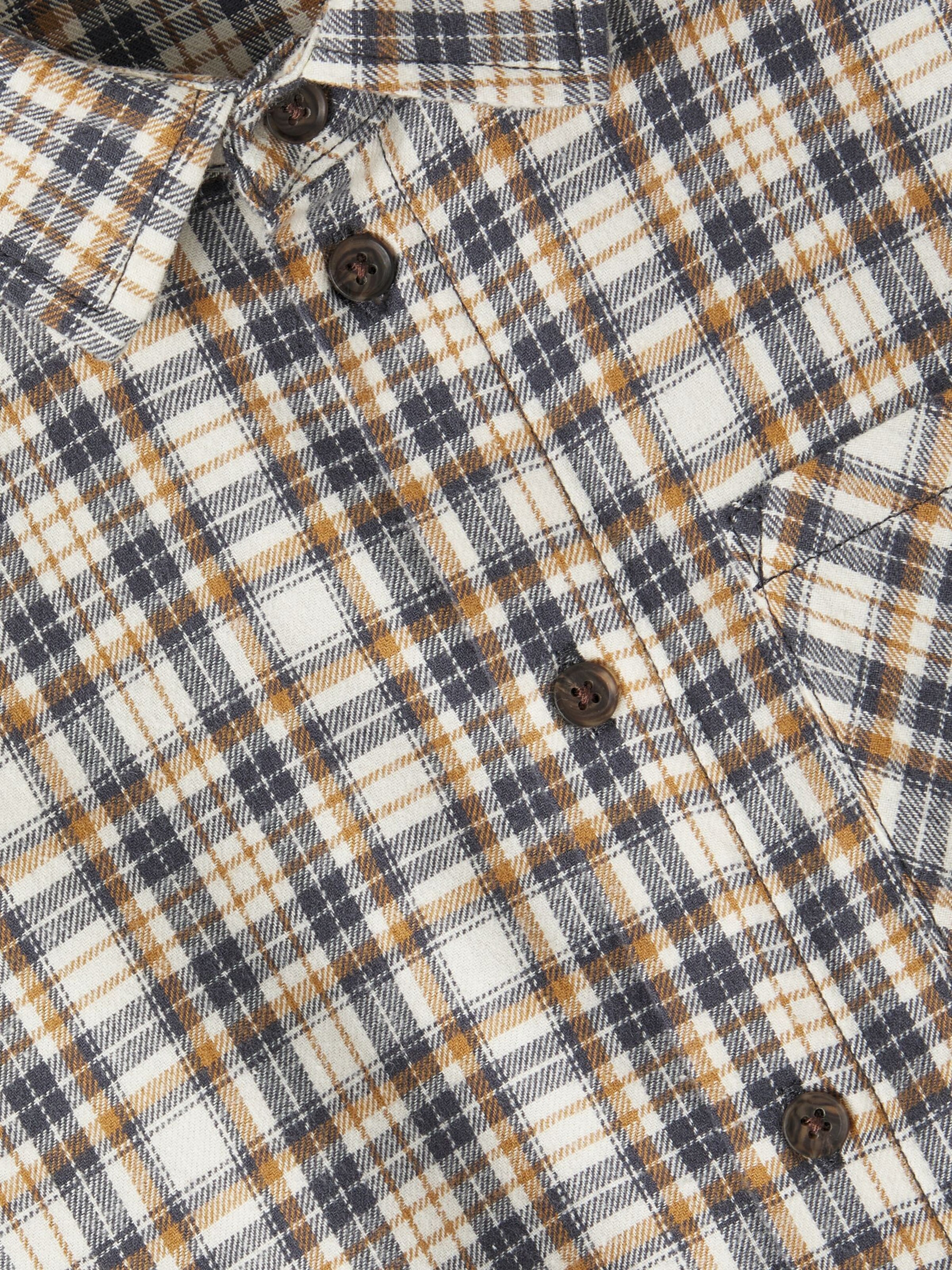 Regular fit Button Up Shirt