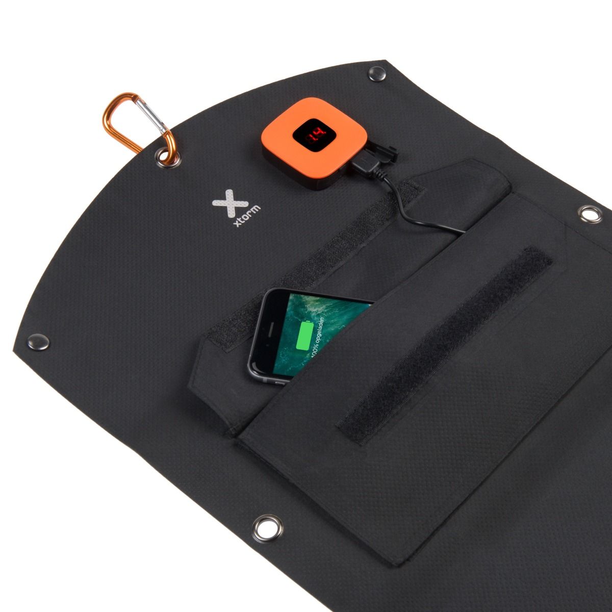 Xtorm 21W Solarpanel mit Essential 20.000mAh Powerbank