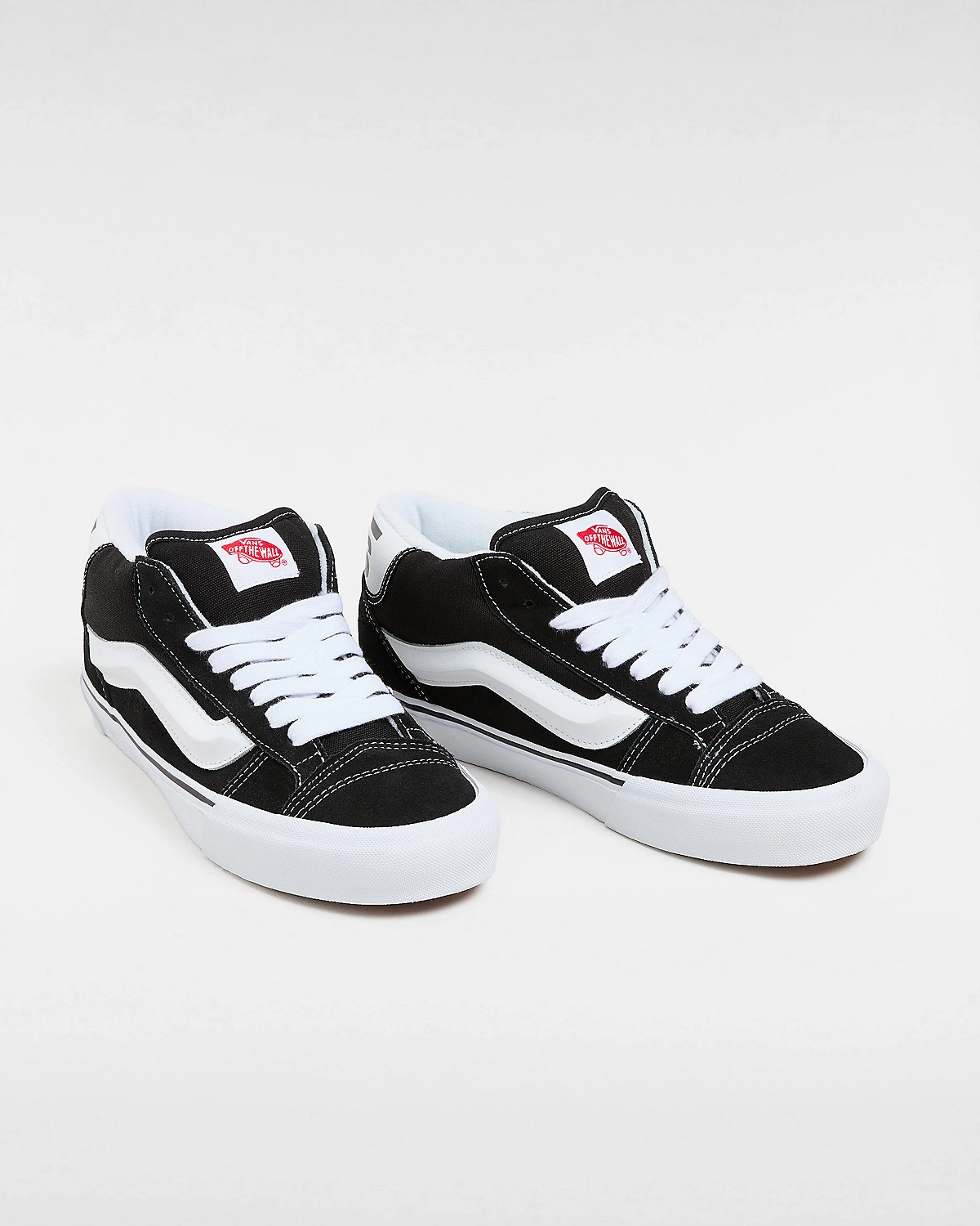 Scarpe Knu Mid