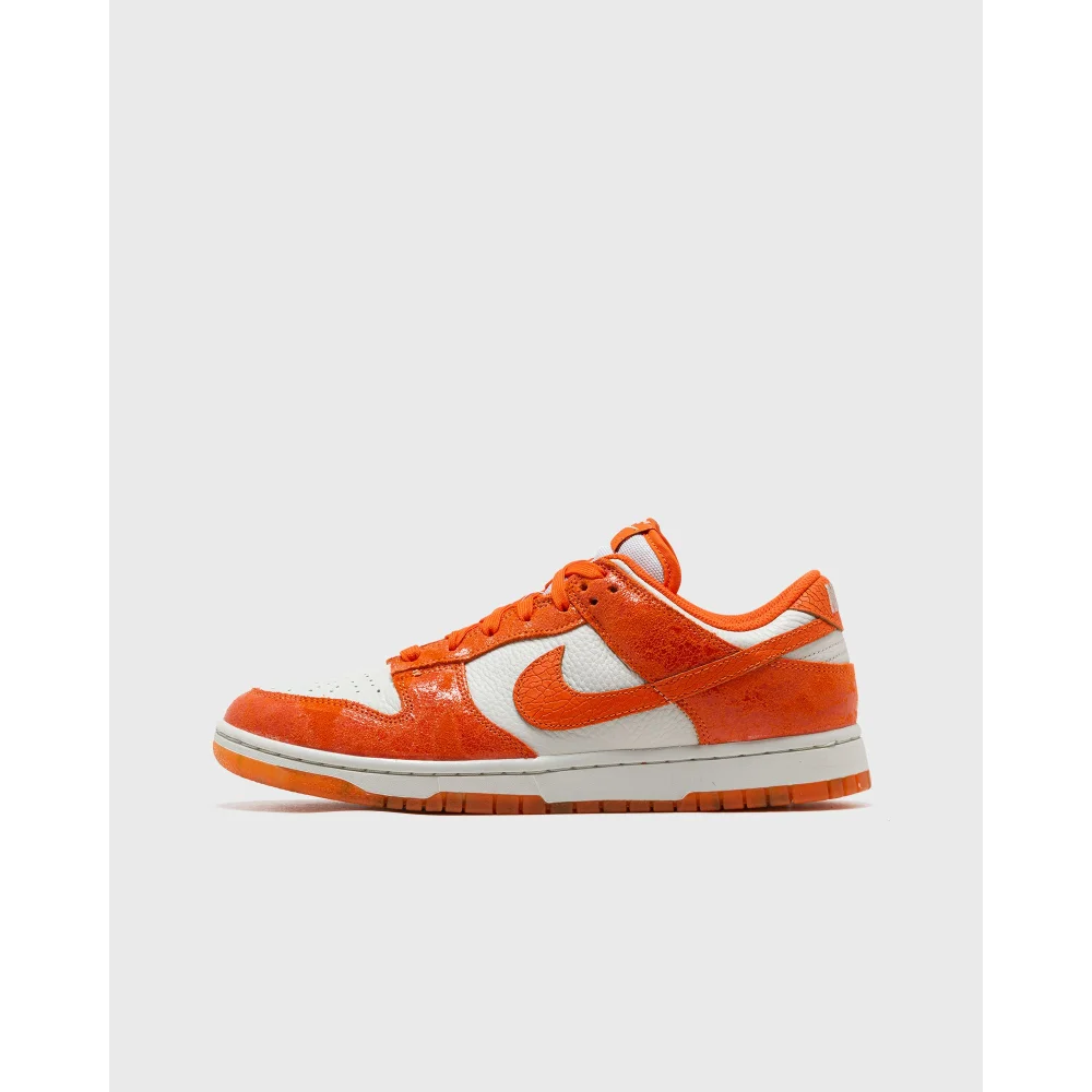 Nike Dunk Low WMNS Cracked FN7773-001 / weiss