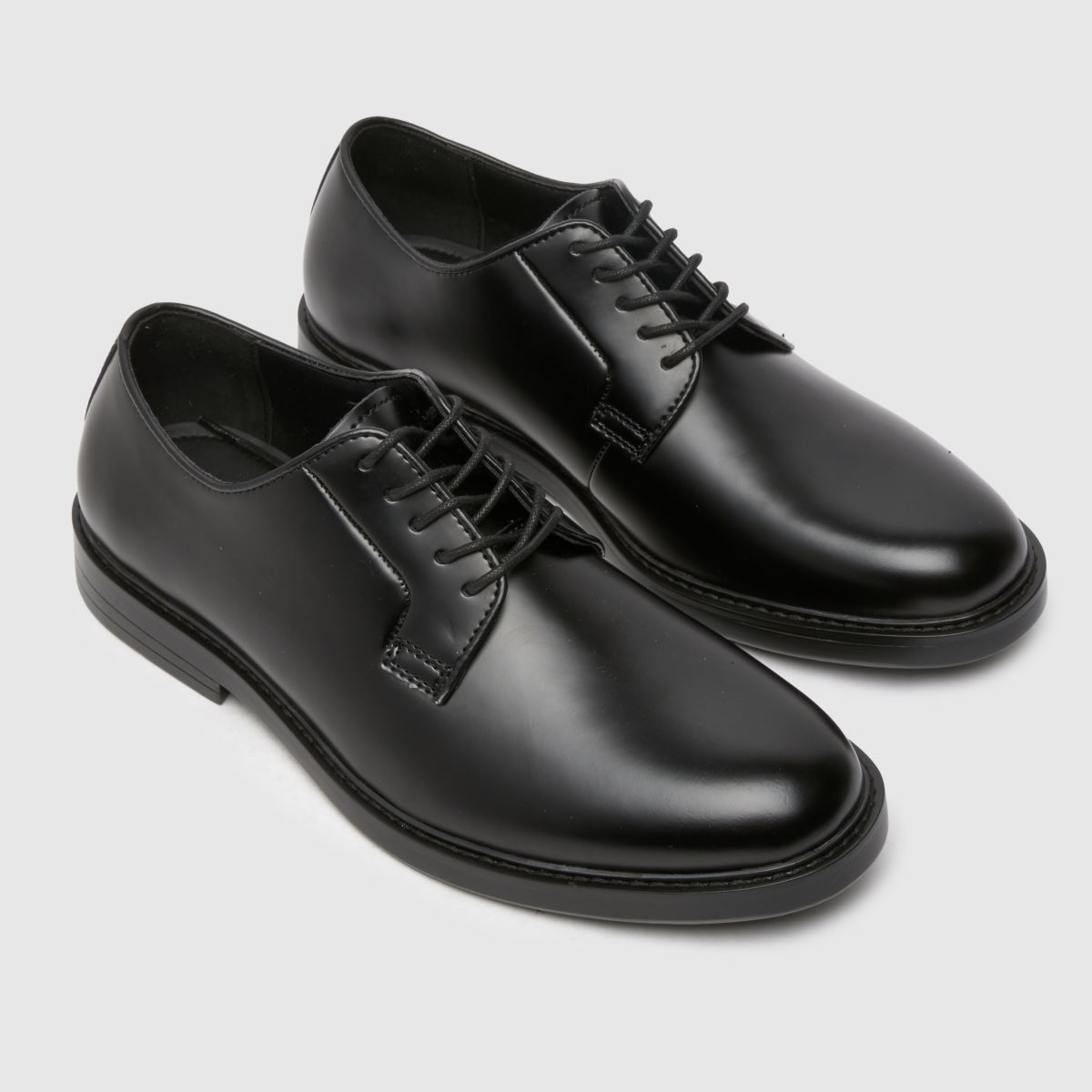 Schuh Monte – Svarta läderskor med snörning
