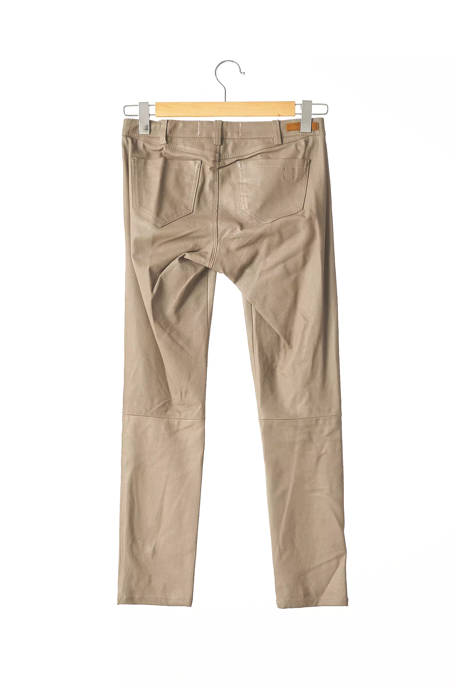 Armani Pantalons Slim Femme couleur marron