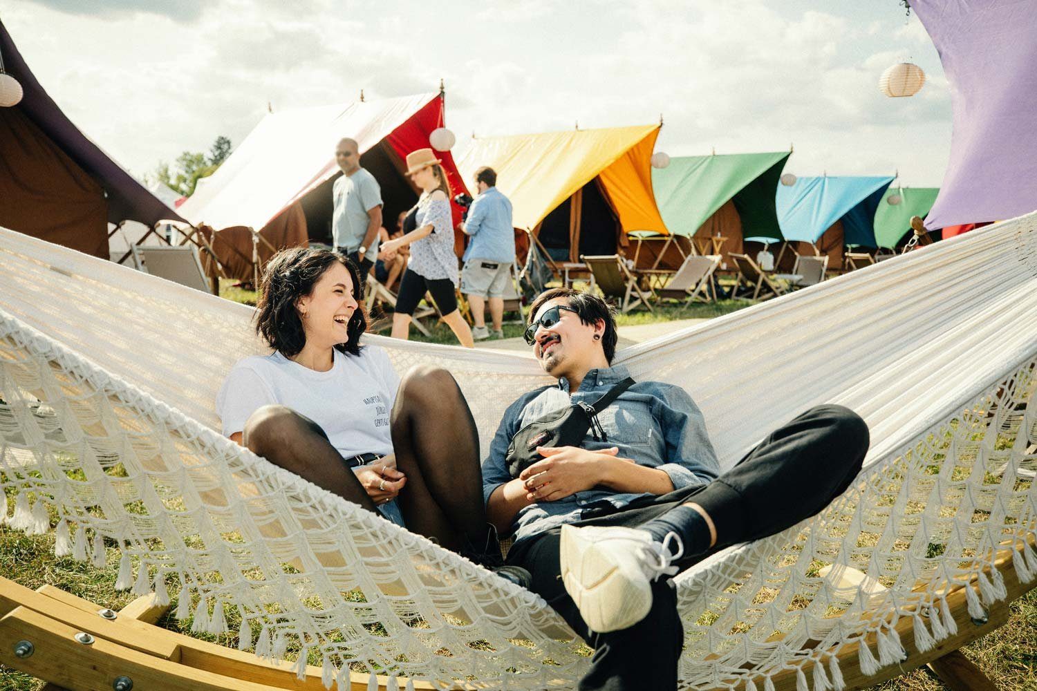 Amazonas Hängematte XXL Boho Hängematte Rio, Makramee, Jaquard-Webstoff, belastbar bis max 200 kg, nachhaltig produziert