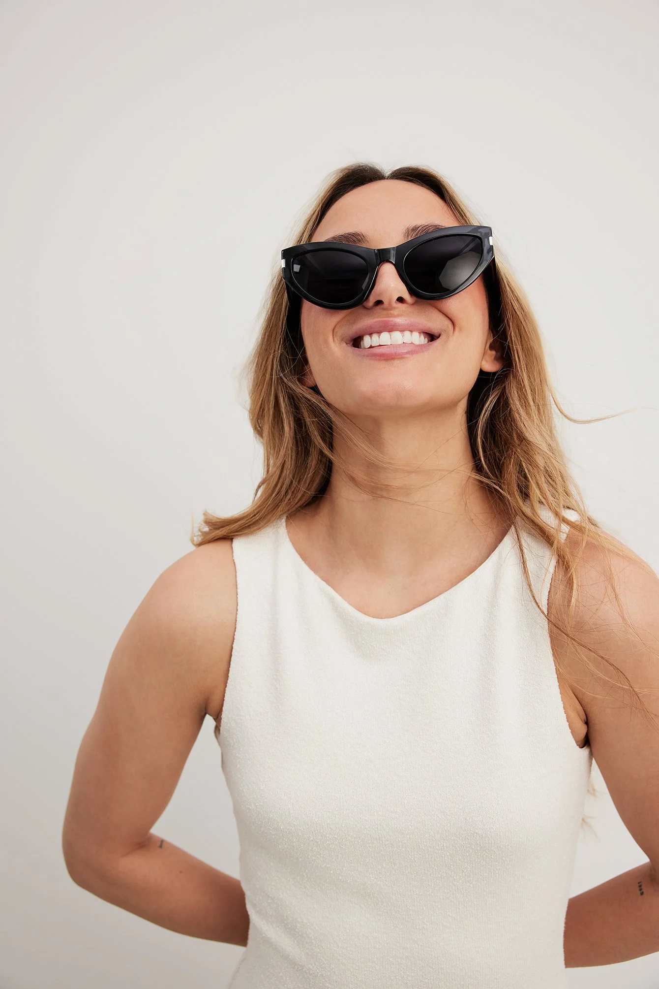 Spitz zulaufende Katzenaugen-Sonnenbrille
