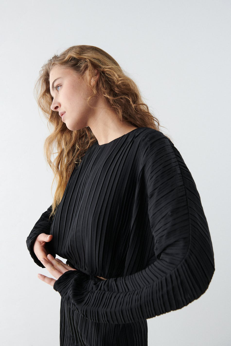 Izzy pleated top