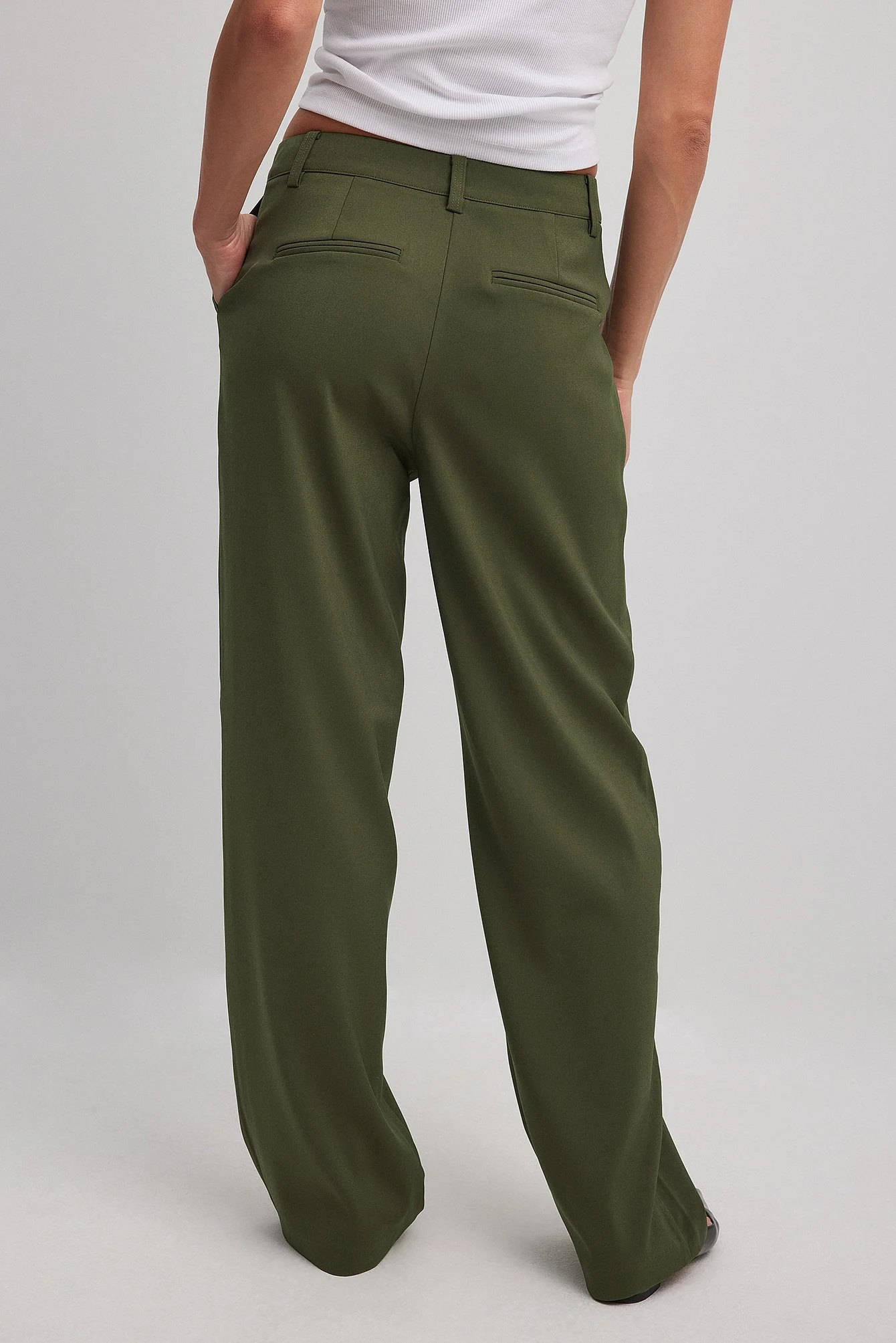 Taillierte Anzughose mit mittelhoher Taille