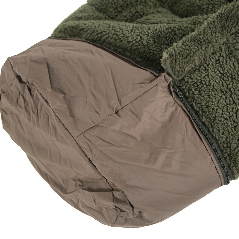 Carinthia Ansitzsack mit Teddyfell