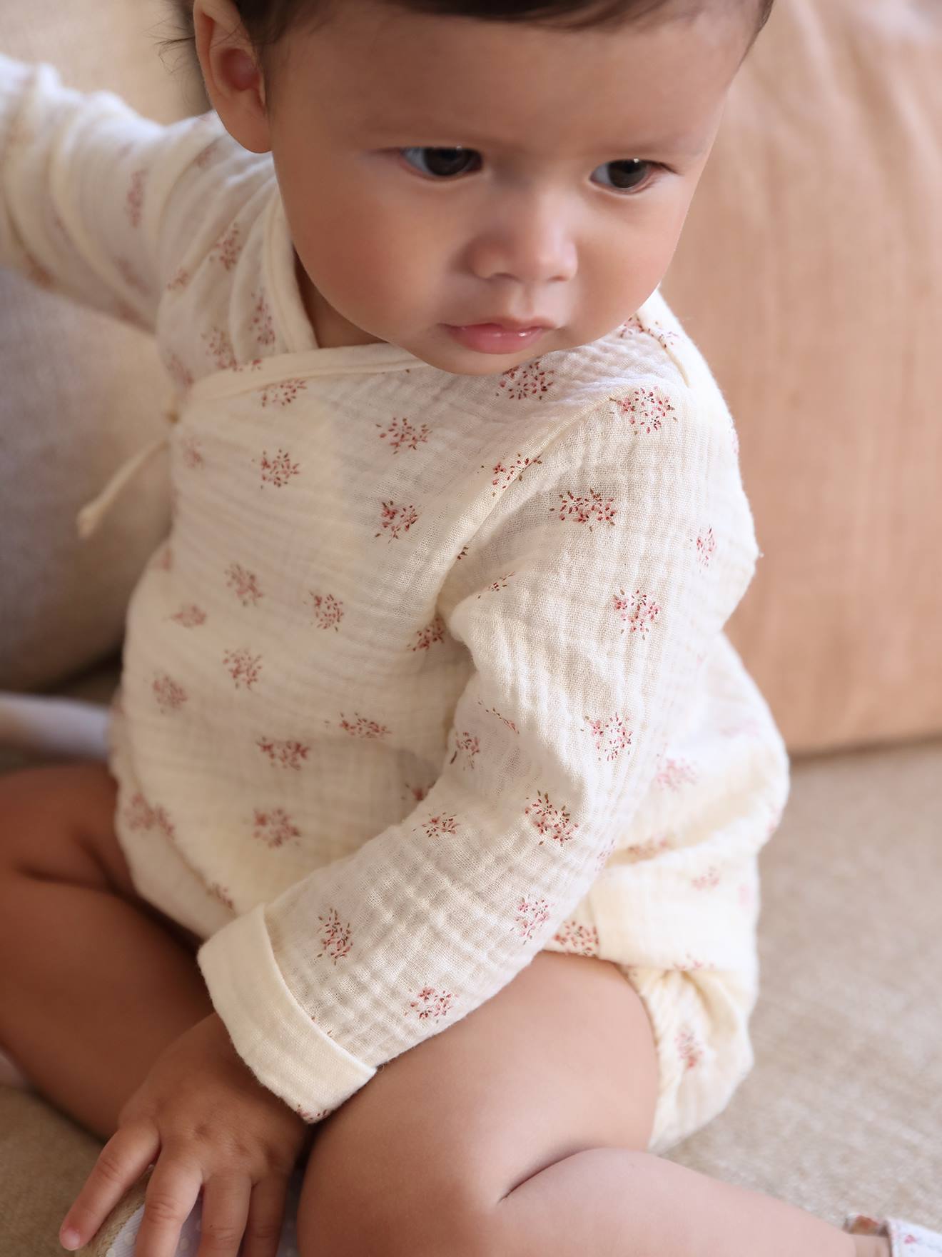 Body fleuri en gaze de coton bébé naissance manches longues écru