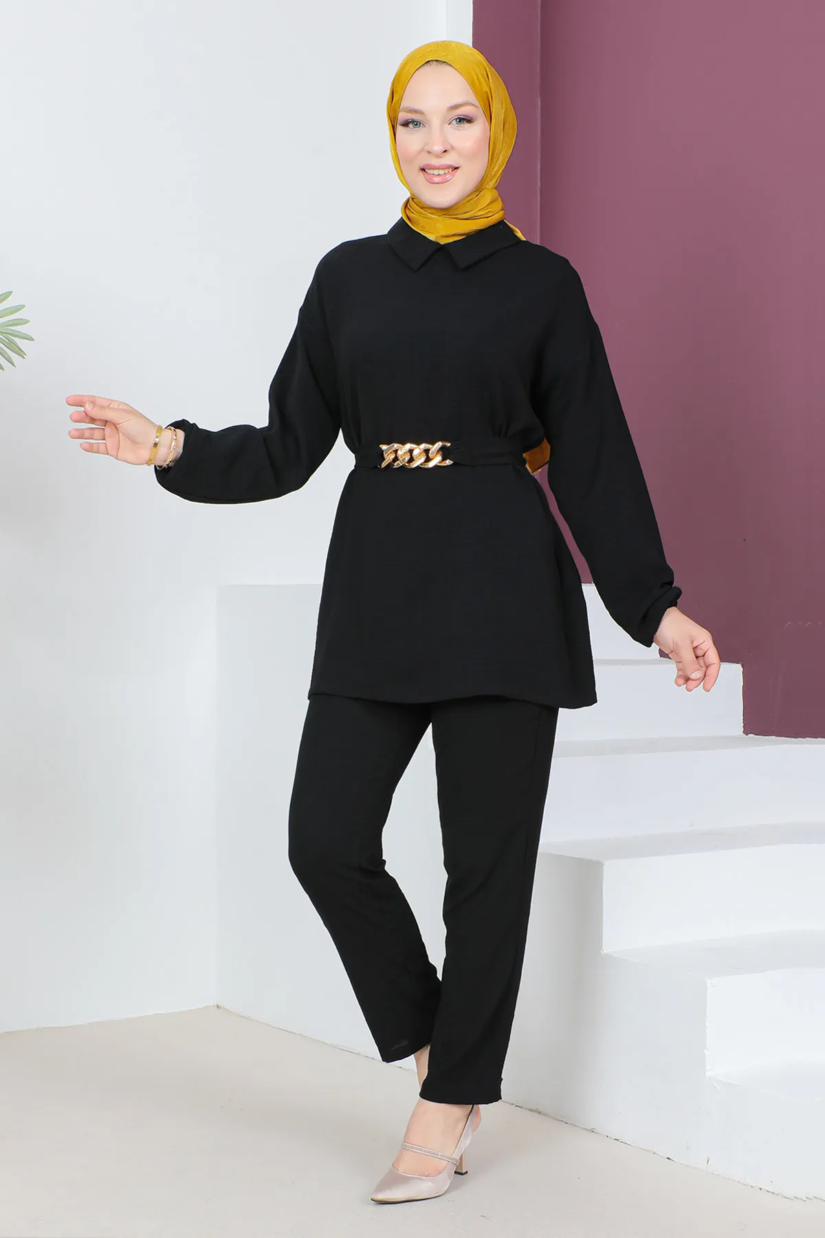 Tesettür Dünyası  Gürtel-Detaillierter Anzug TSD230540 Schwarz