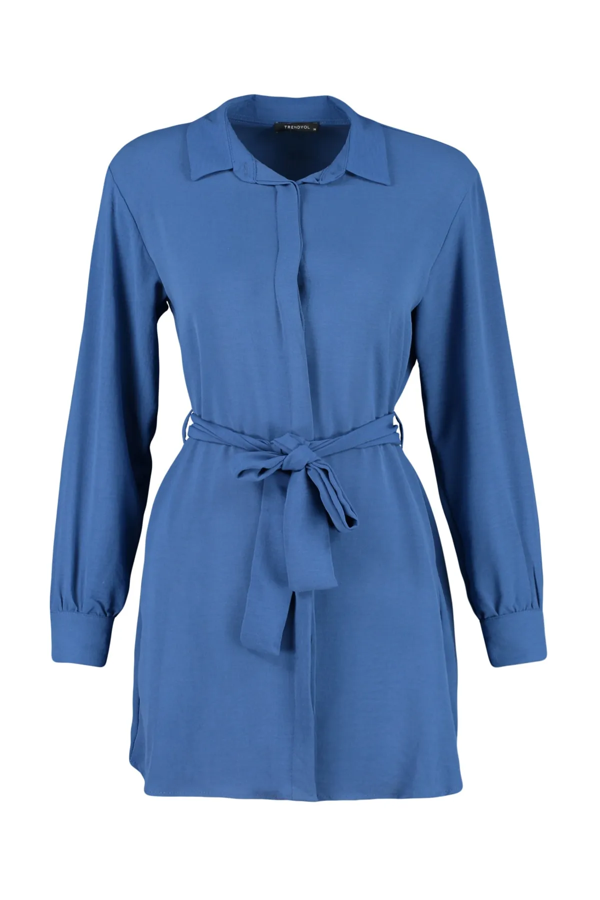 Trendyol Modest  Indigoblaues gewebtes Hemd mit Gürtel und versteckter Knopfleiste TCTSS21TN0049