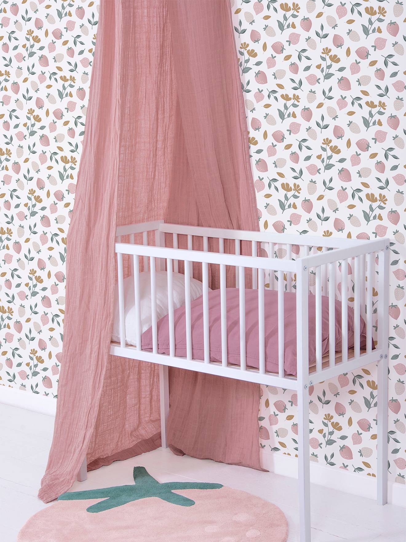 Papier peint Fraises Louise LILIPINSO rose pâle