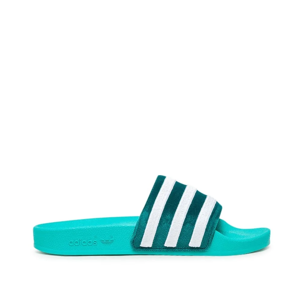 adidas Adilette W GX3371 / grün