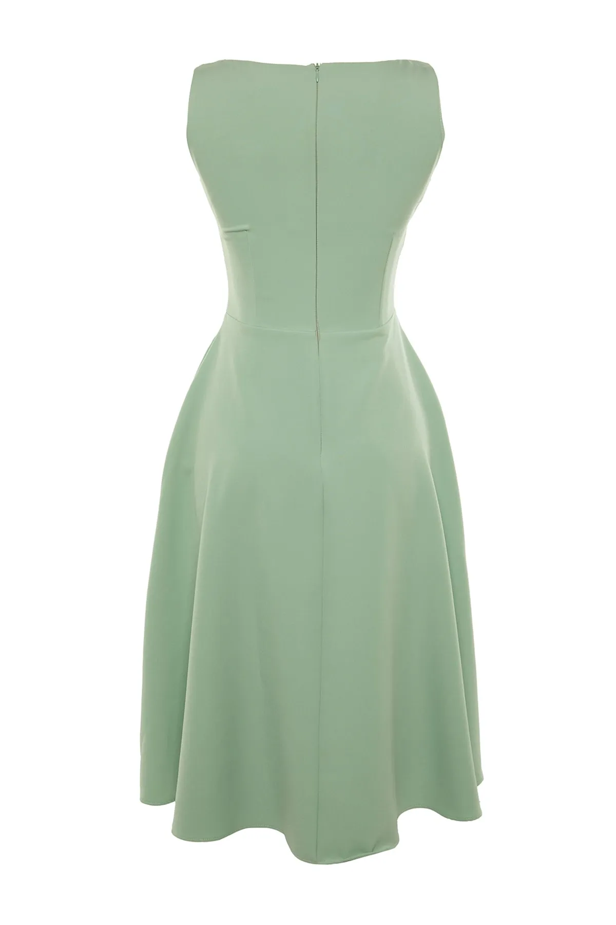 Trendyol Collection  Mintfarbenes, gewebtes, plissiertes Midi-Kleid mit Taillenbund TWOSS20EL0980