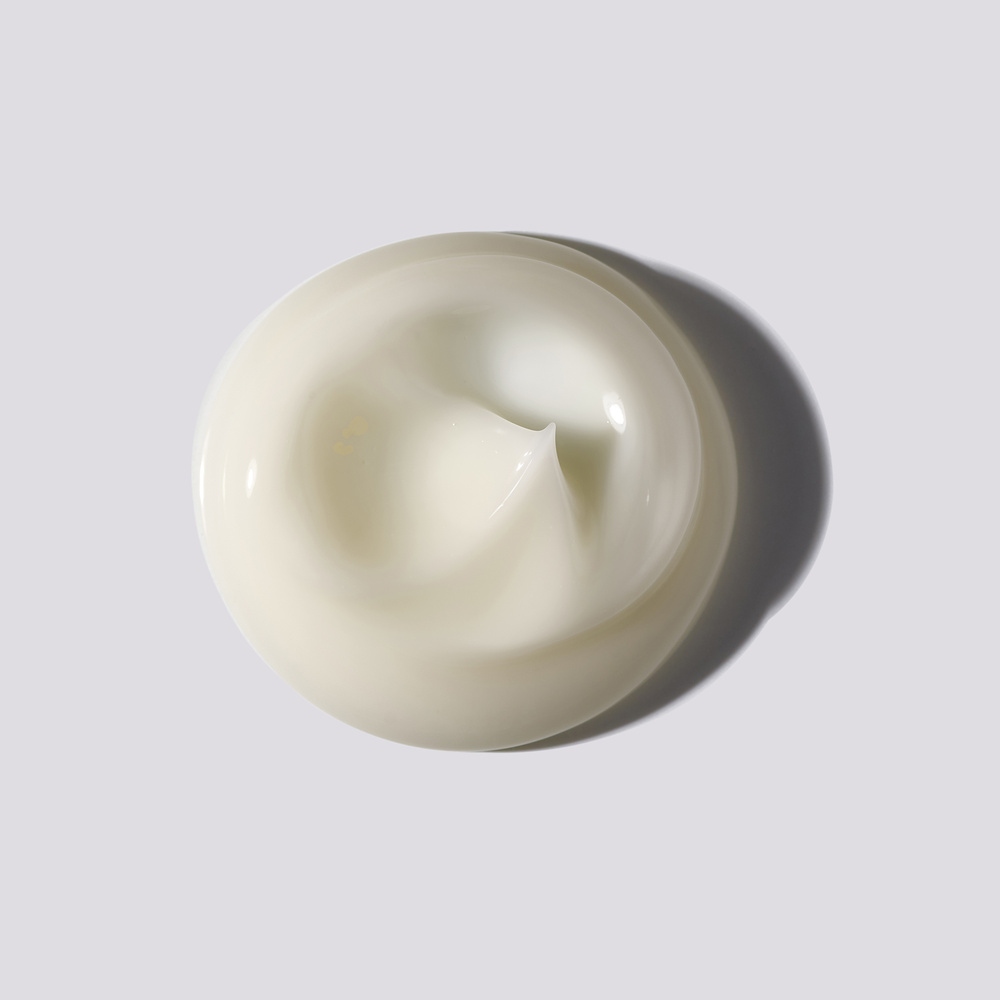 shu uemura art of hair Sérum de nuit nourrissant Essence Absolue 150ml Sérum de nuit nourrissant pour cheveux