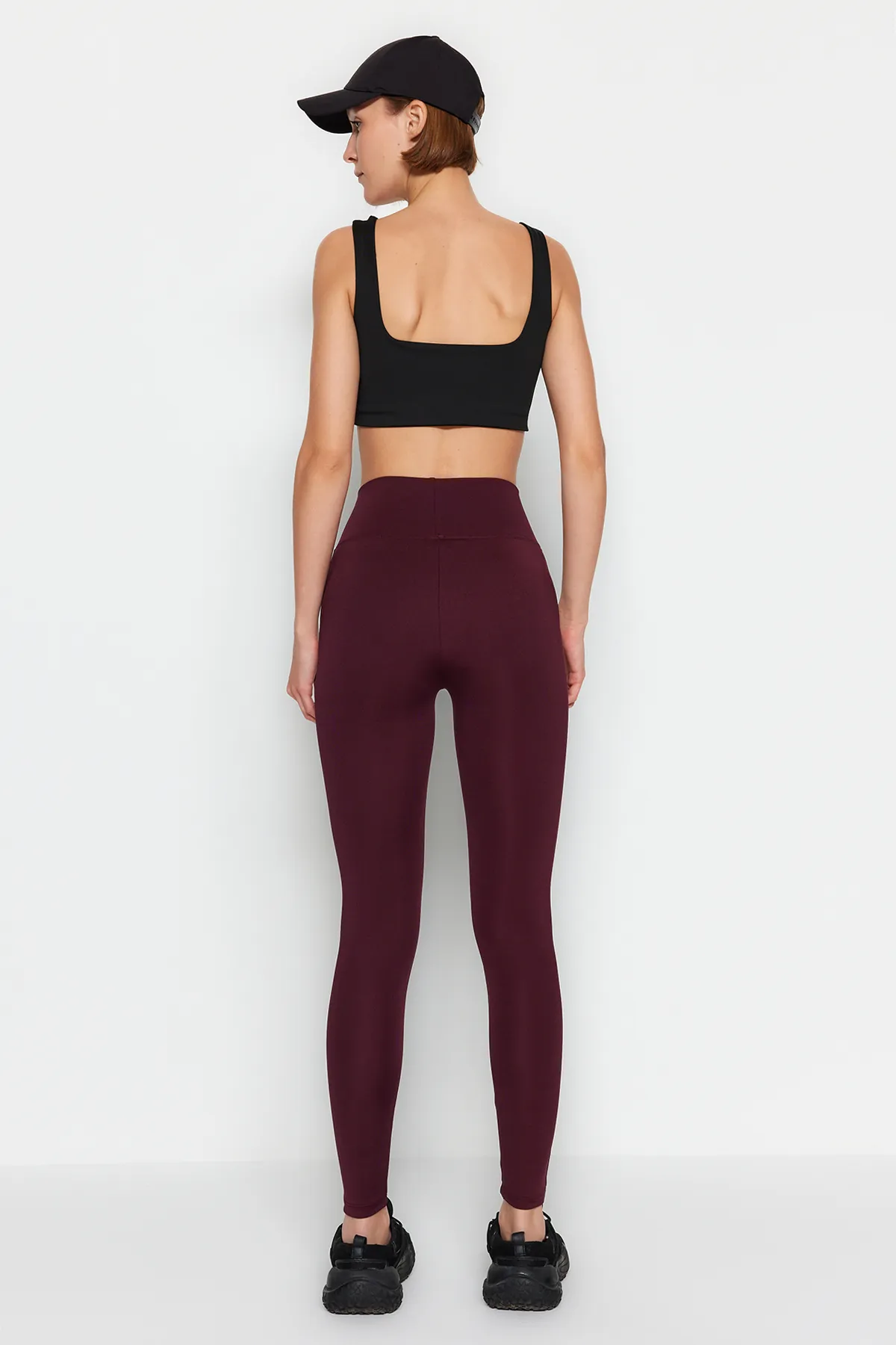 Trendyol Collection  Dunkle Kirsche, breite Taille, elastische Extra-Regeneration, gestrickte Sport-Leggings in voller Länge TWOAW21TA0029