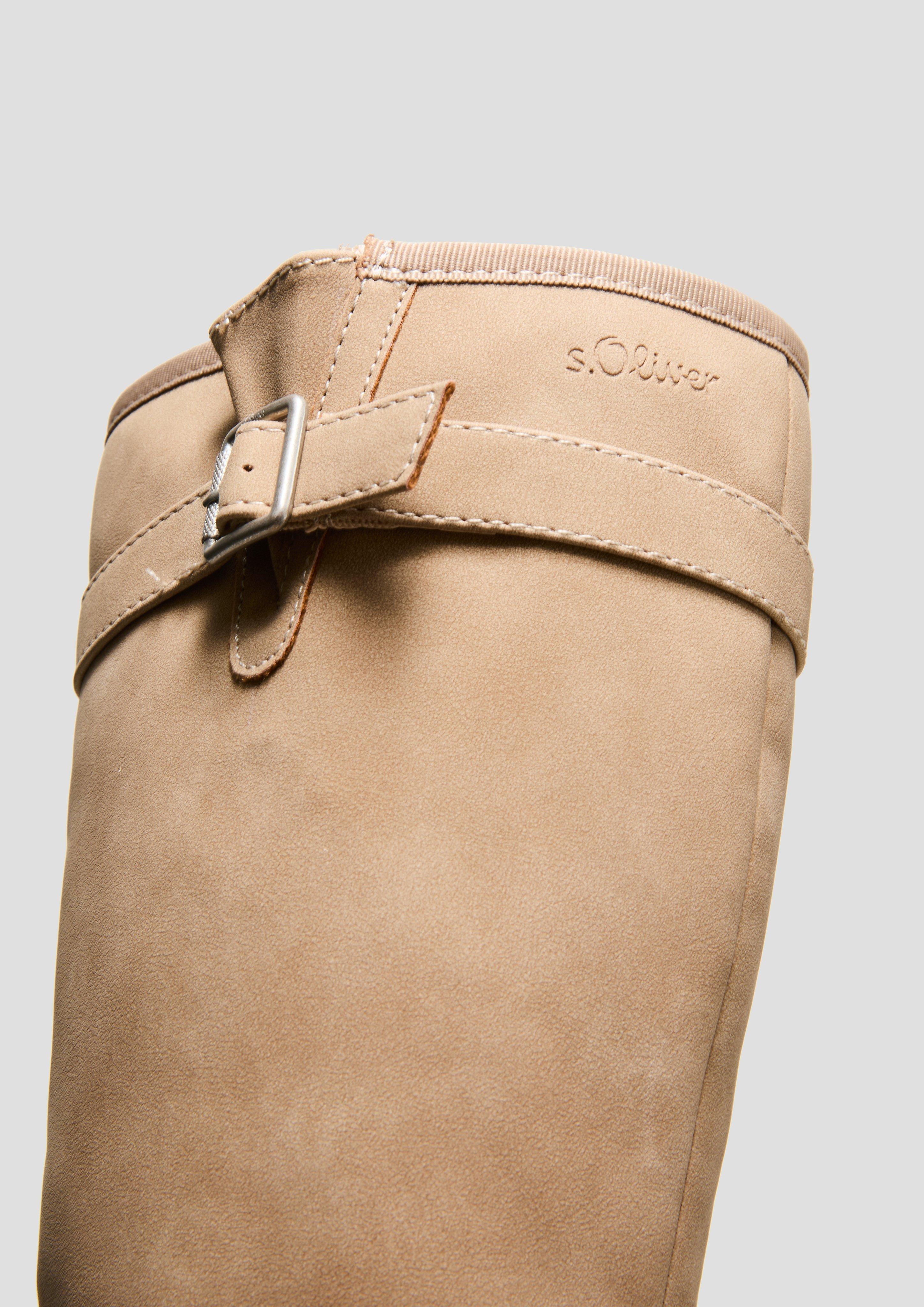 Stiefel mit Dornschließe  6008599-440