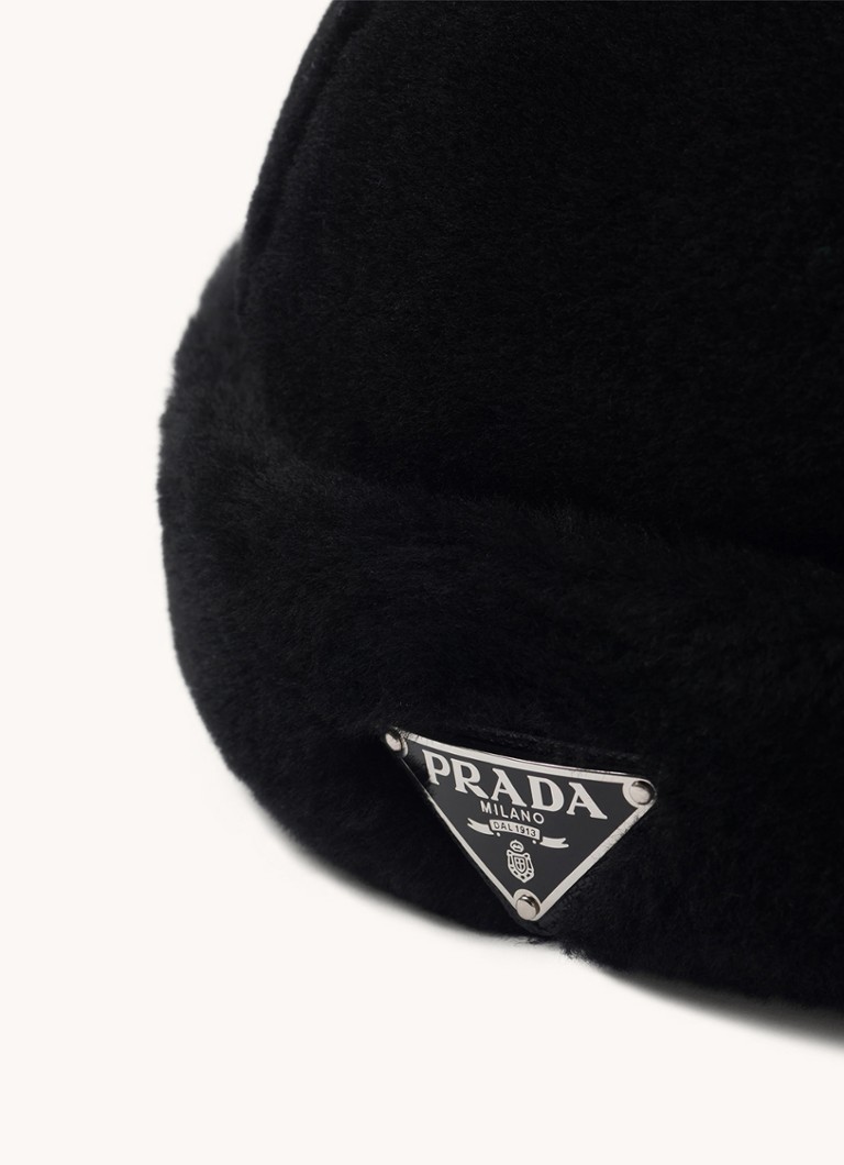 Cappello in montone Prada