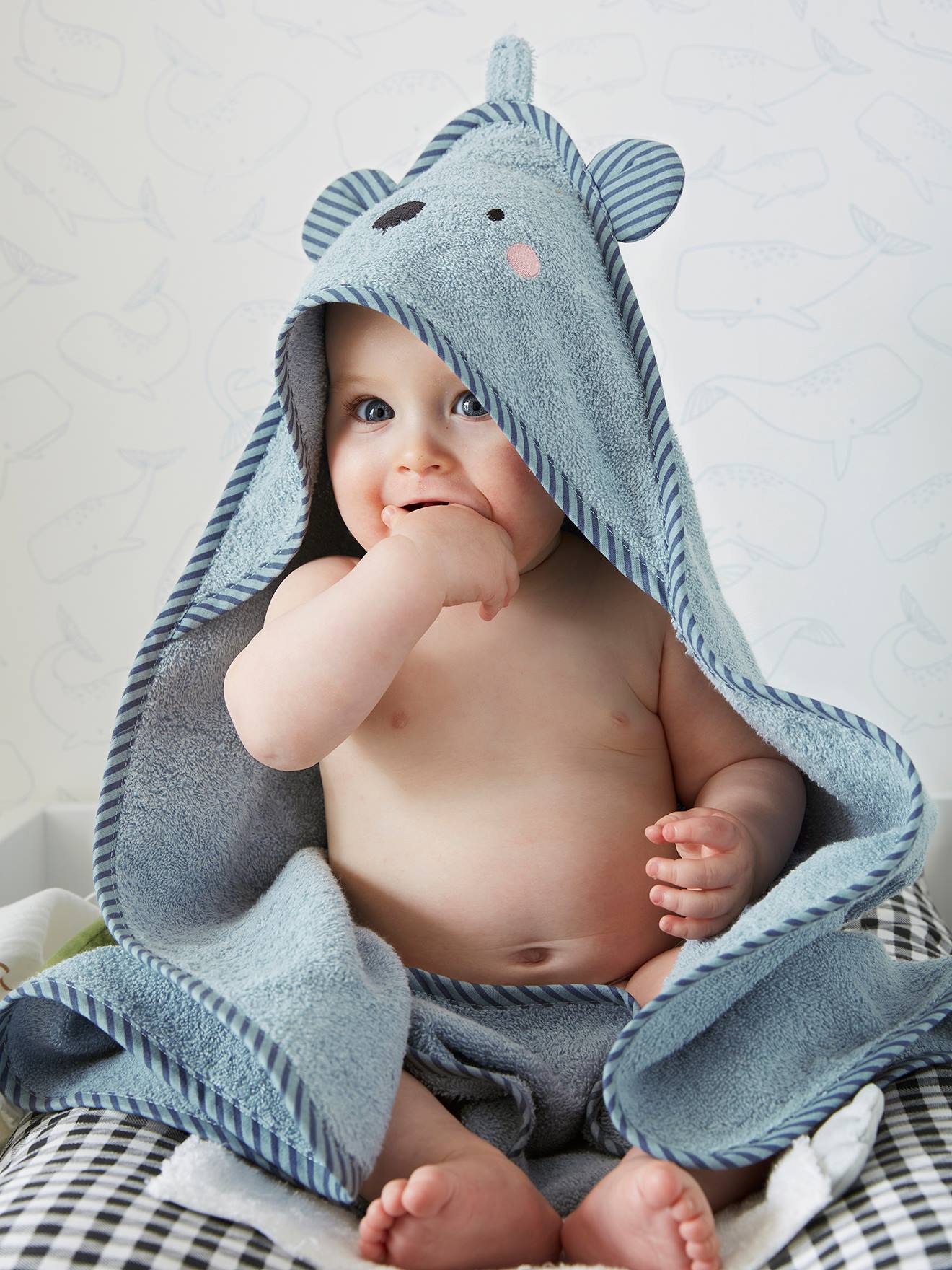 Cape de bain bébé à capuche brodée animaux blanc