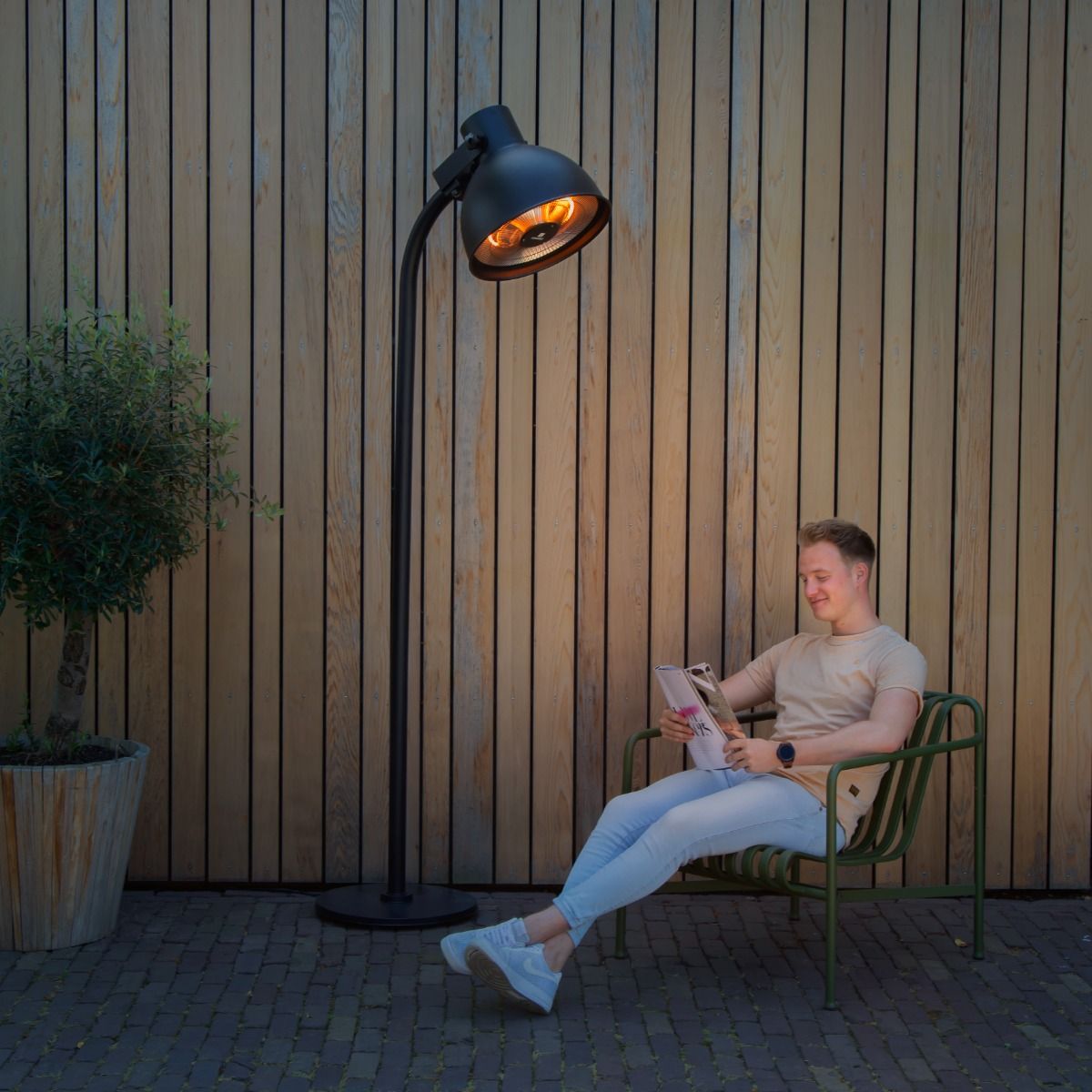 VONROC Vesuvio 2000 Watt Terrassenheizung