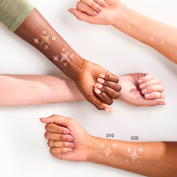 Essence Baby Got Glow 010 Golden Aura highlighter stift 5,5g