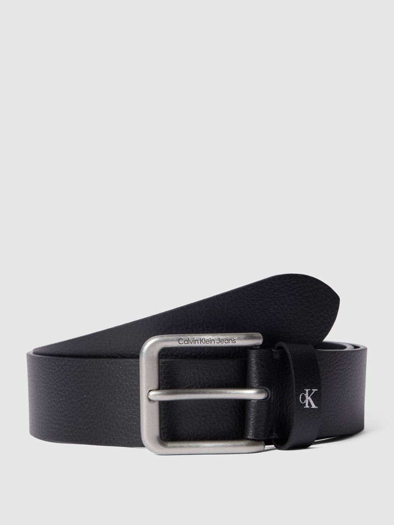 Ledergürtel mit Dornschließe in black