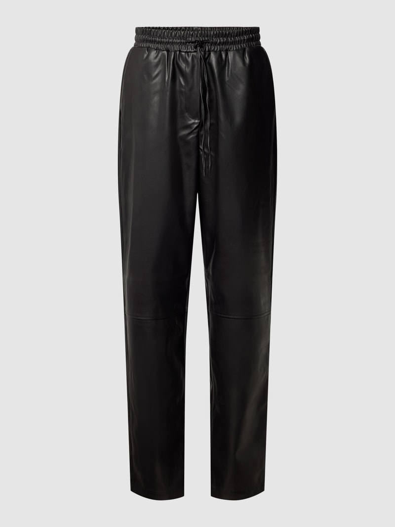 Stoffhose in Leder-Optik Modell 'SELMA' in schwarz