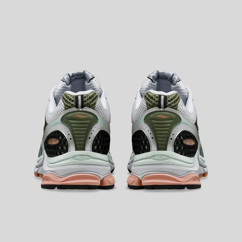 Saucony PROGRID TRIUMPH 4 S70805-1 / grau