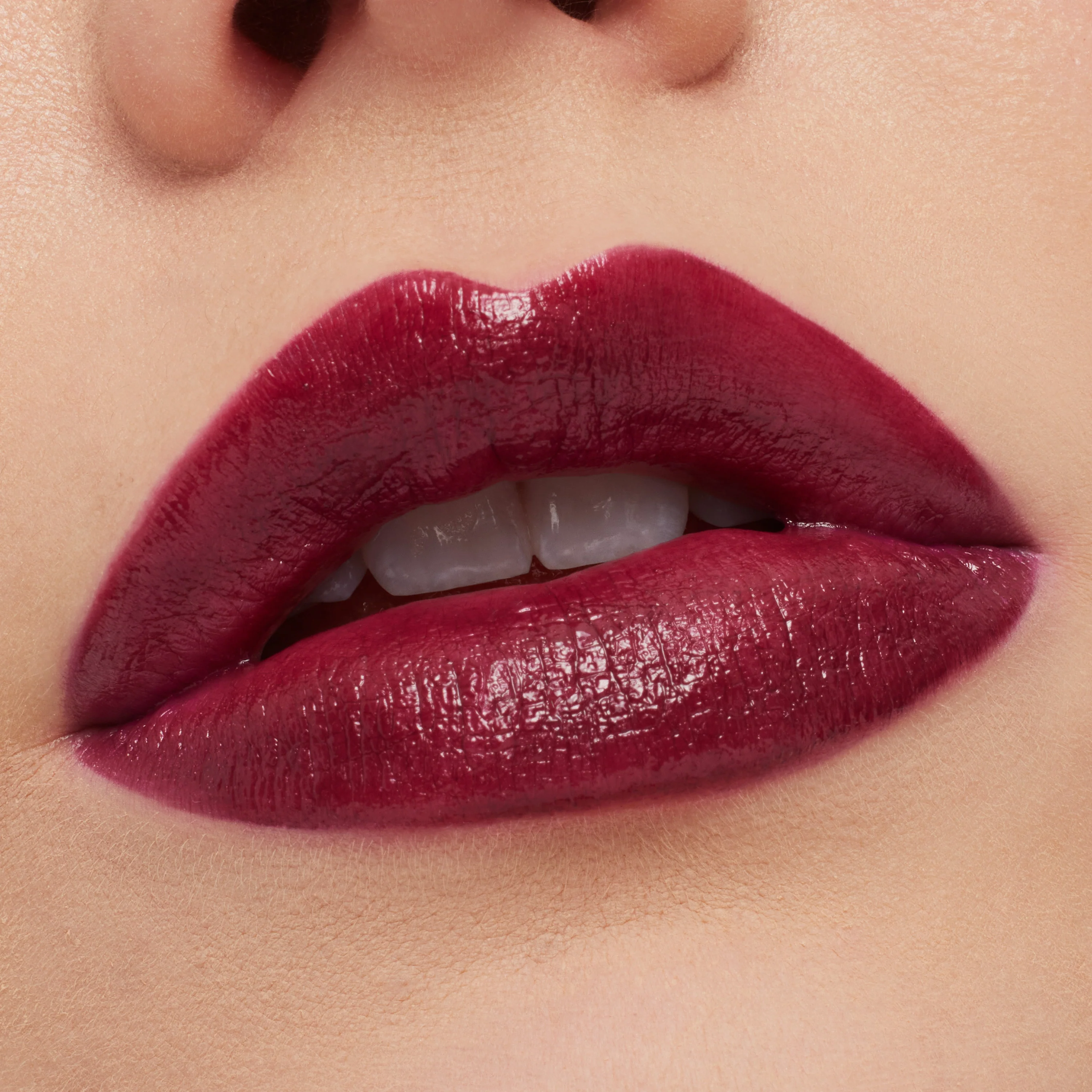 „Rossetti M·A·CXIMAL SLEEK SATIN“ LŪPŲ DAŽAI – „Rossetto“