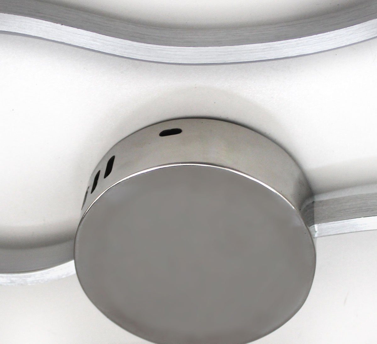 Lewima LED Deckenleuchte VILNIS, XL groß 70x55cm 24W, Welle Design Deckenlampe Silber, Dimmbar mit Memory Funktion, Warmweiß / Kaltweiß einstellbar, Chrom Wand Lampe Leuchte Alu Satiniert gebürstet