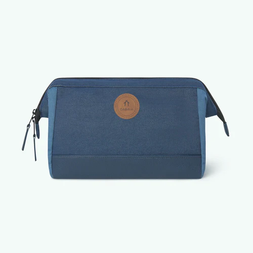 San Giljan navy blue toiletry bag