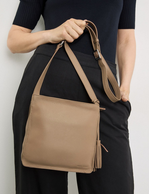 Schultertasche aus Leder