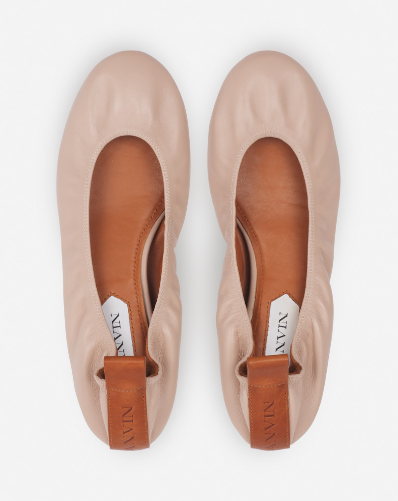 LA BALLERINE EN CUIR