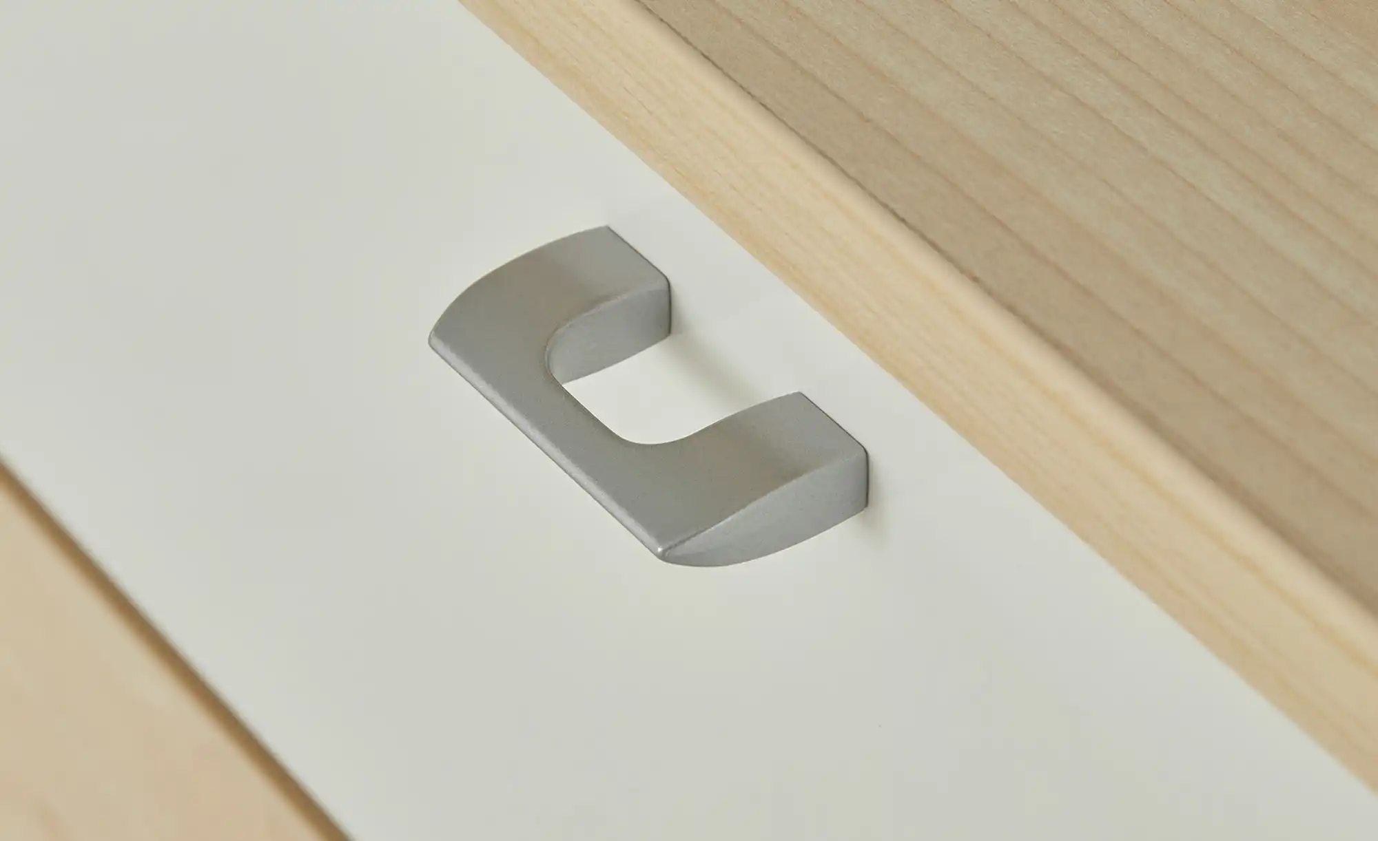 Hängeschuhschrank
