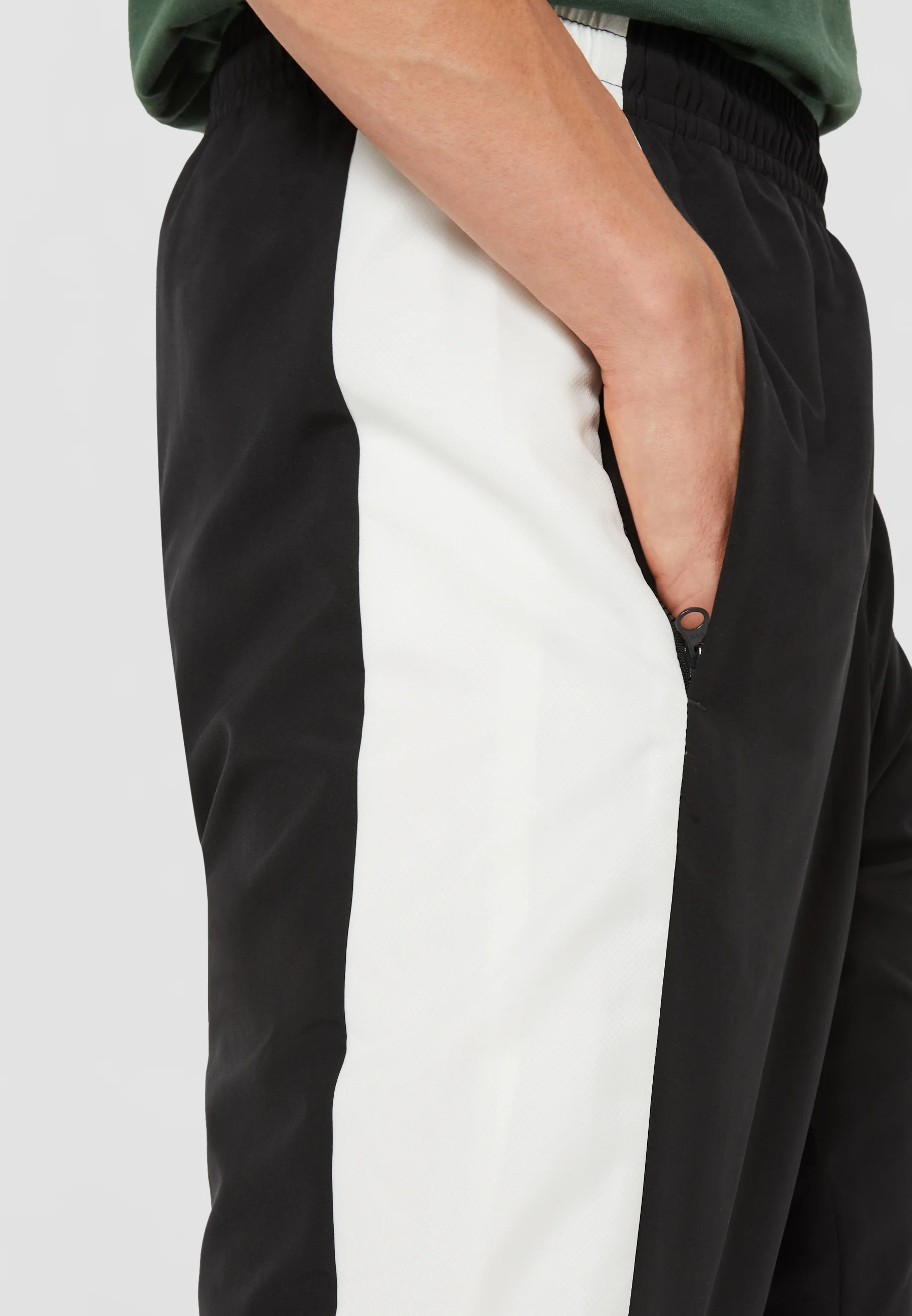 Pantalones de chándal exclusivos de Lacoste