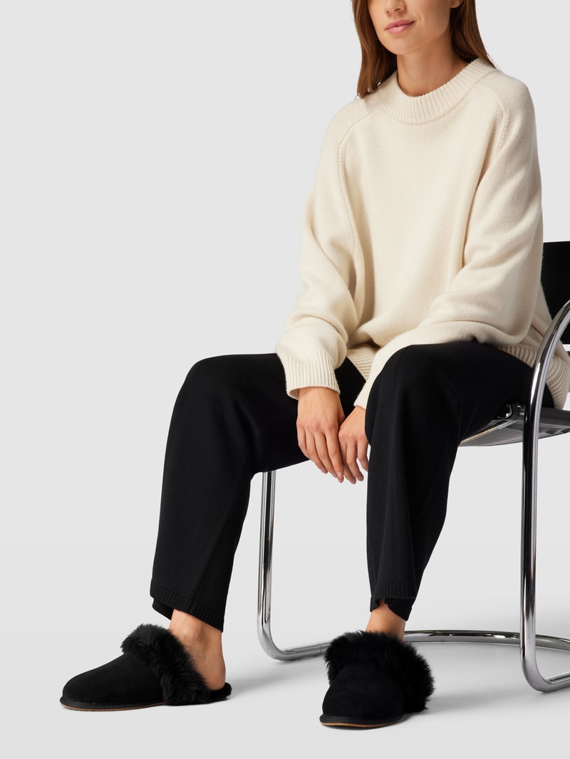 Hausschuhe mit Kunstfell Modell 'SCUFF SIS' in schwarz