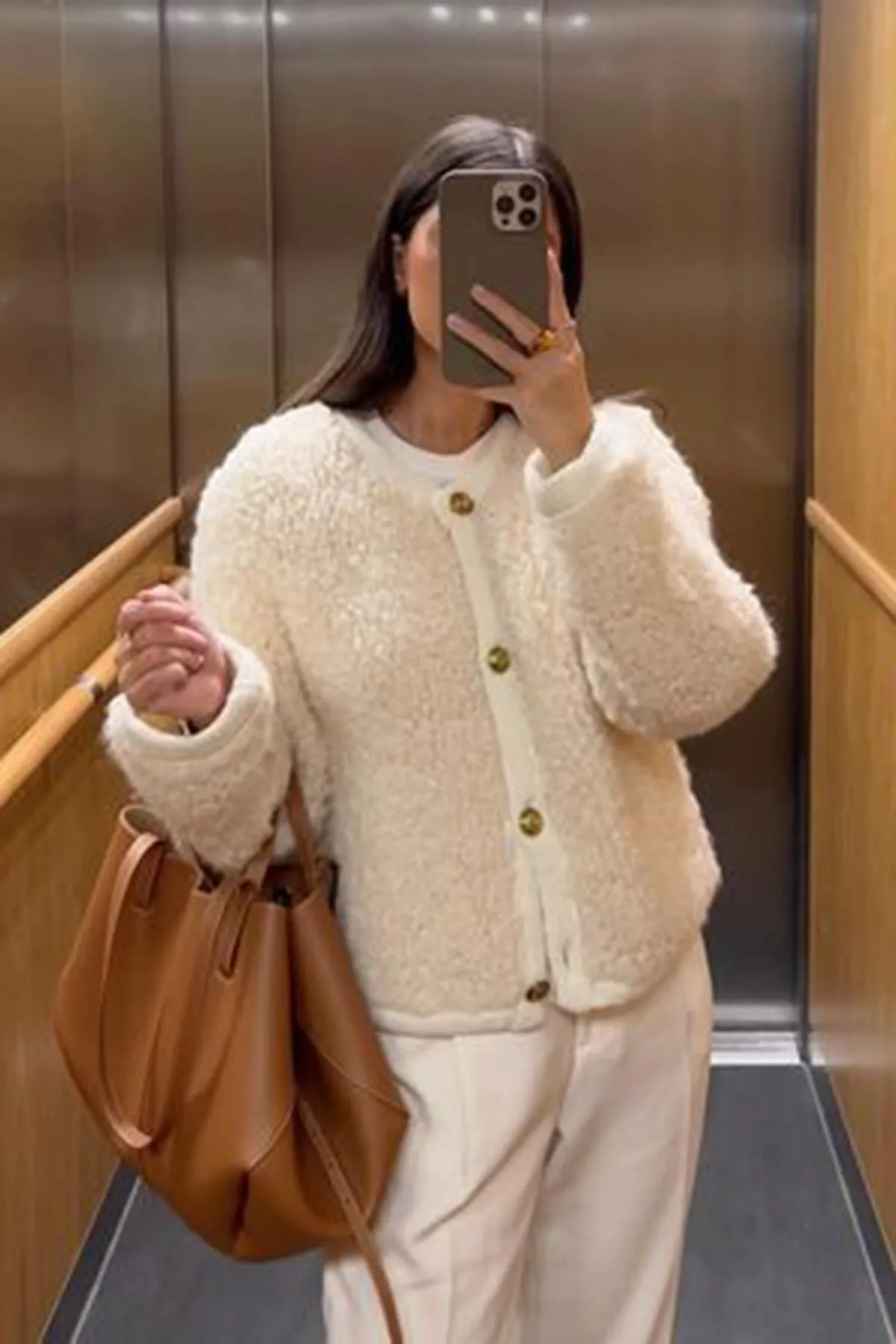 Madmext  Beige geknöpfte Bouclé-Strickjacke MG1949