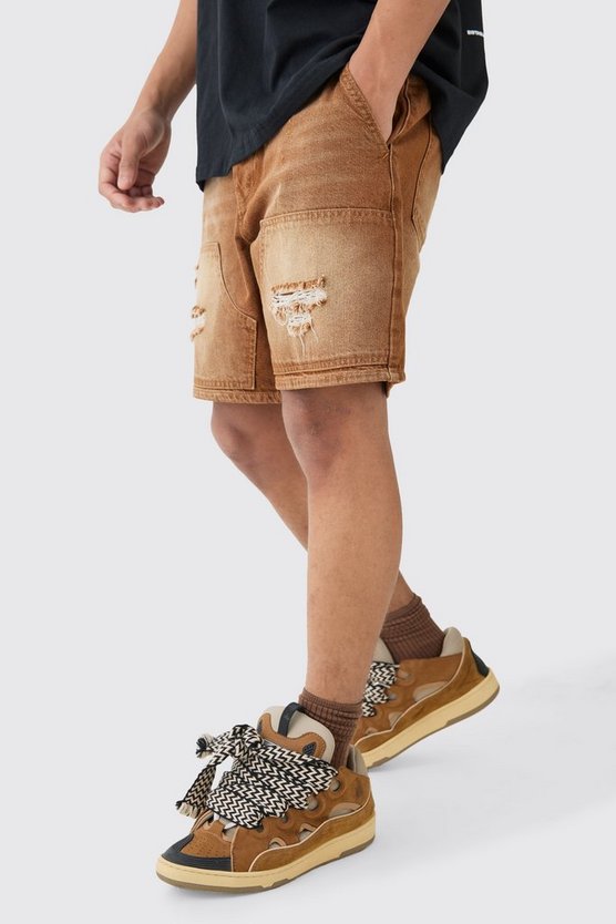 Lockere Jeansshorts in Braun