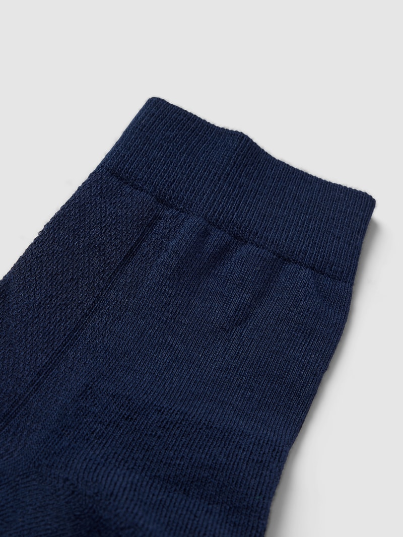 Socken mit elastischem Rippenbündchen Modell 'Cool Kick' in marineblau