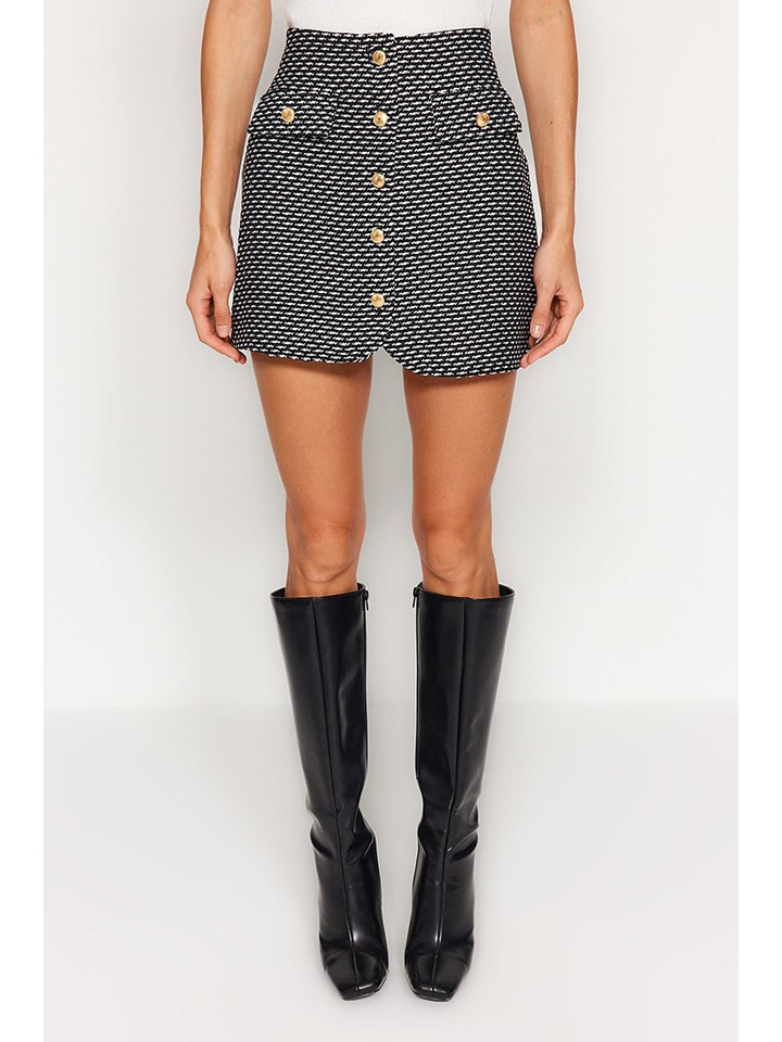 trendyol Rock in Schwarz/ Weiß günstig kaufen
