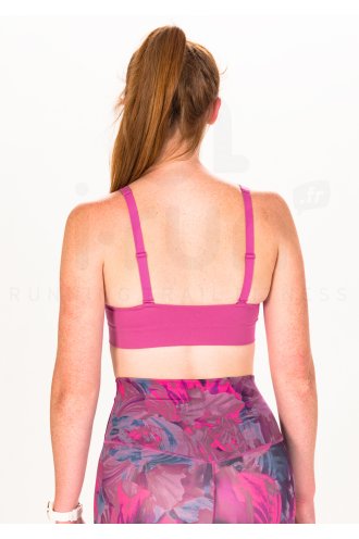 Nike Indy Plunge Cutout