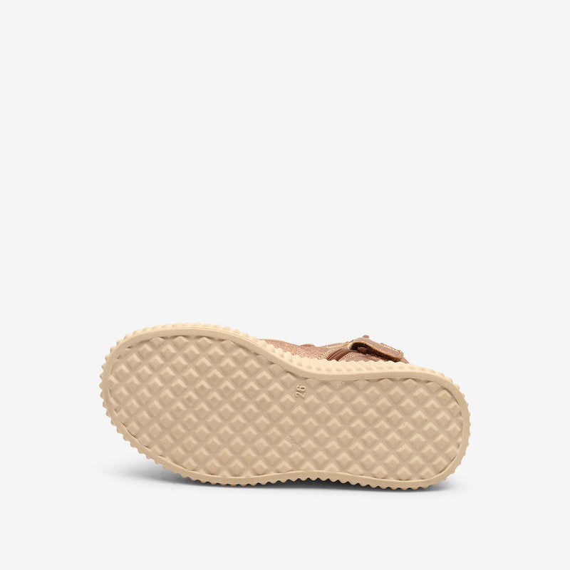 debbie gold bloom - Gold