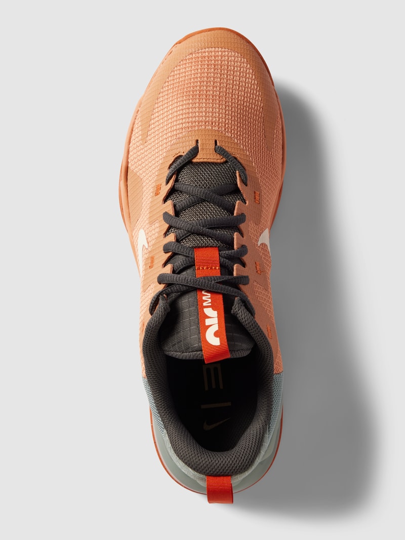 Sneaker mit Zugschlaufe Modell 'Air Max' in mittelbraun