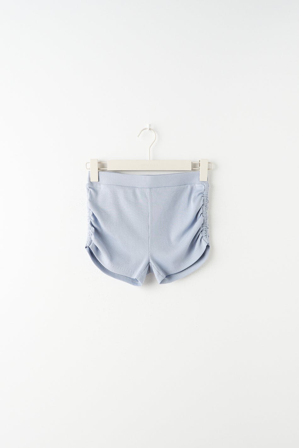 Y ruched shorts