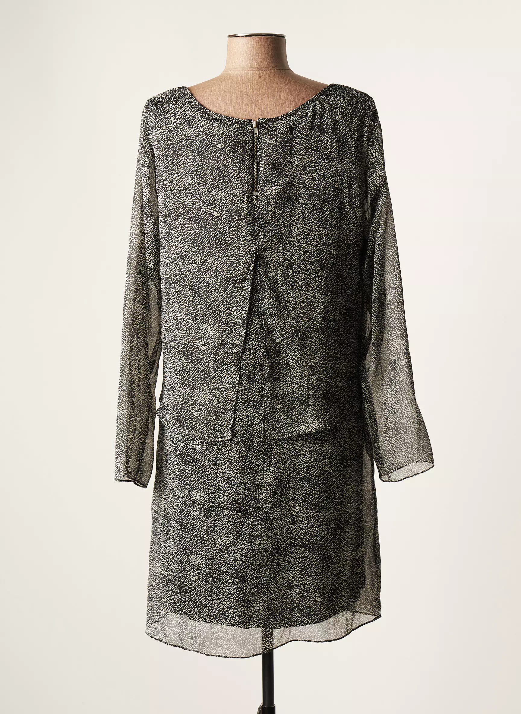 Ddp Robes Courtes Femme couleur noir