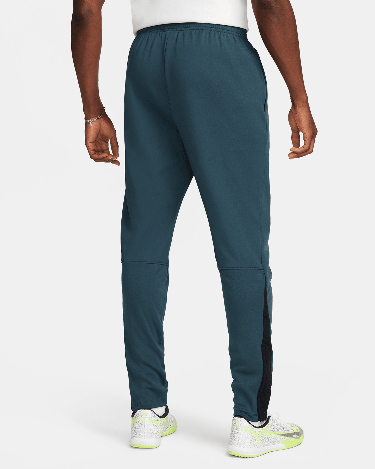 Pantaloncini Calcio Nike Therma Fit Academy Soccer M FB6814-328