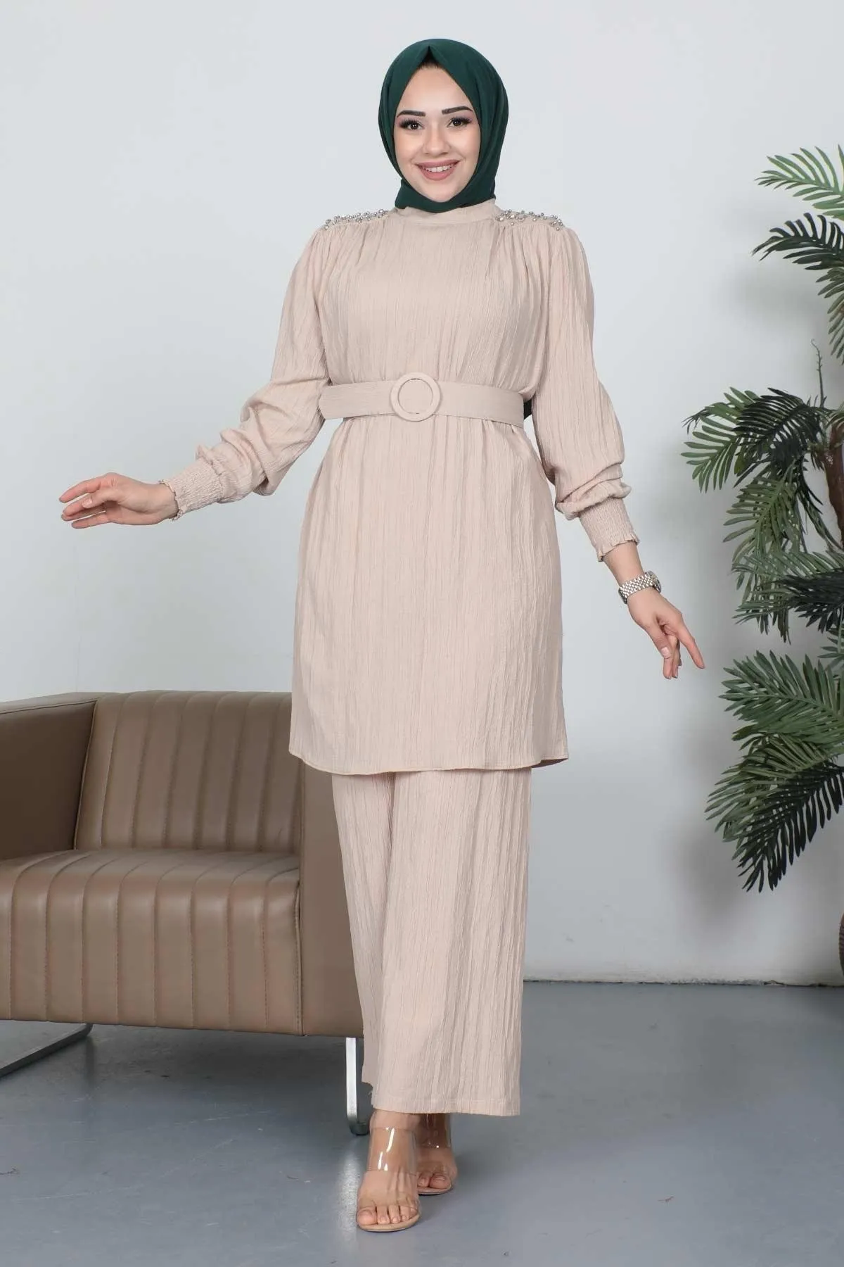Modamihram  Anzug mit Steindetail und Gürtel, Beige 19112